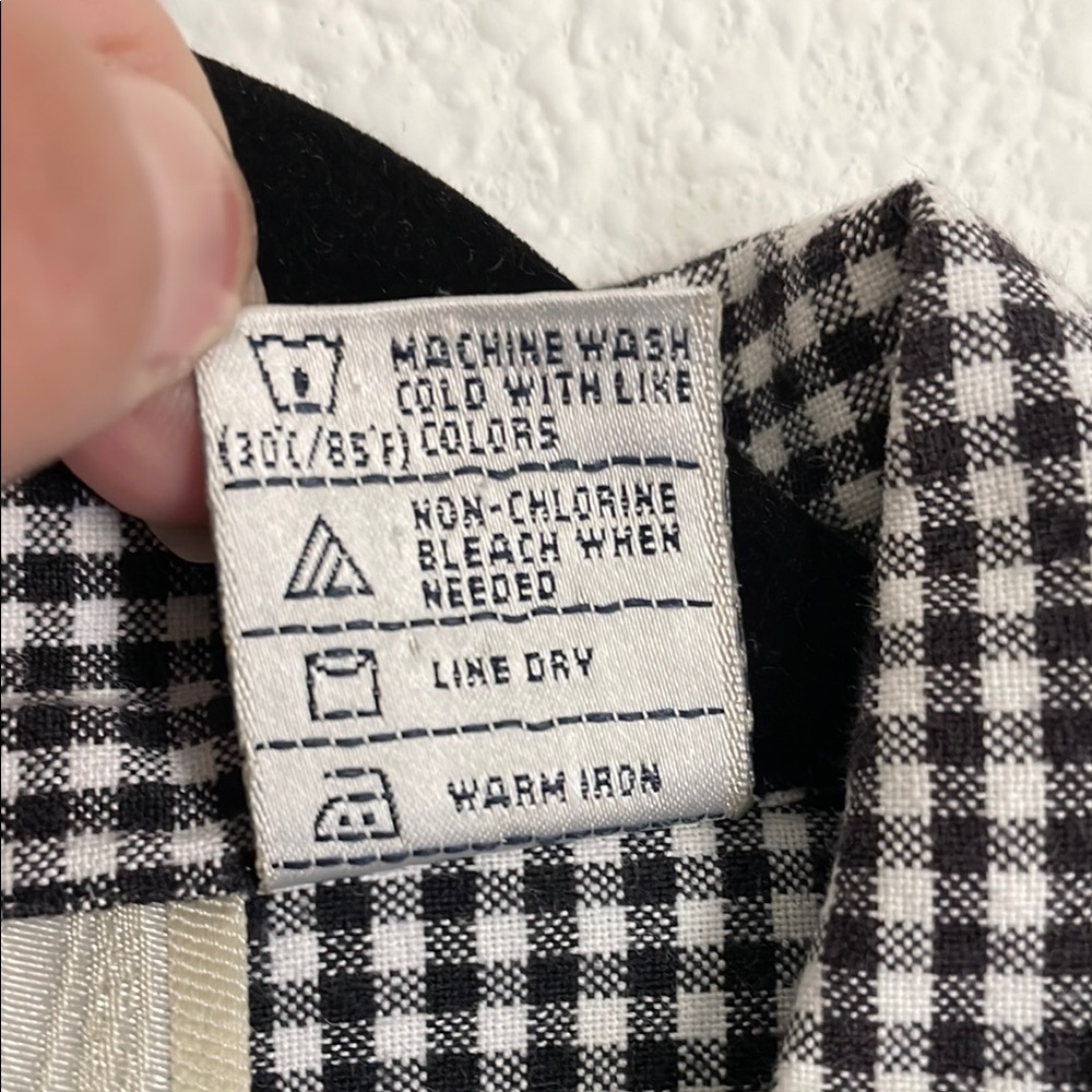 Vintage Black and White Checkered Button Down Shirt with Floral Hem - Picture 4 of 8